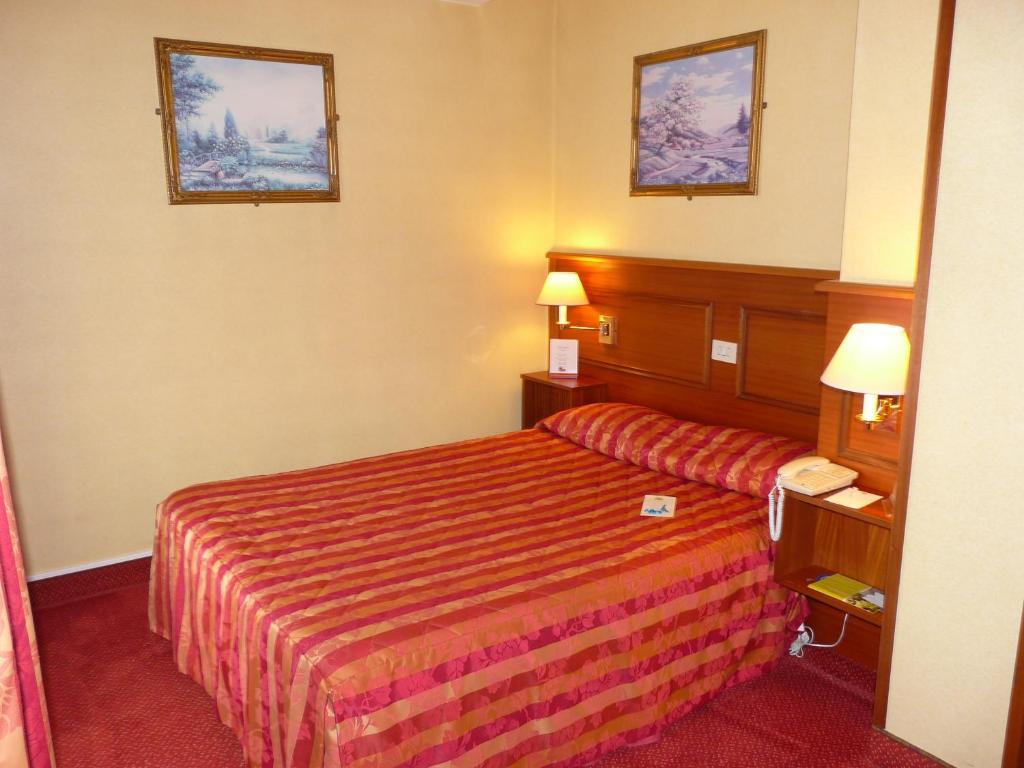 Logis Hotel Hamiot Boulogne-sur-Mer Bilik gambar