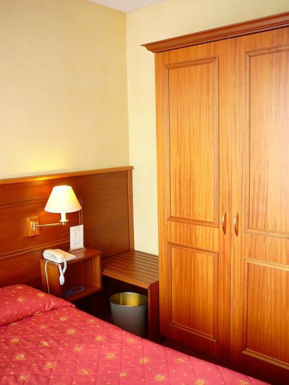 Logis Hotel Hamiot Boulogne-sur-Mer Bilik gambar