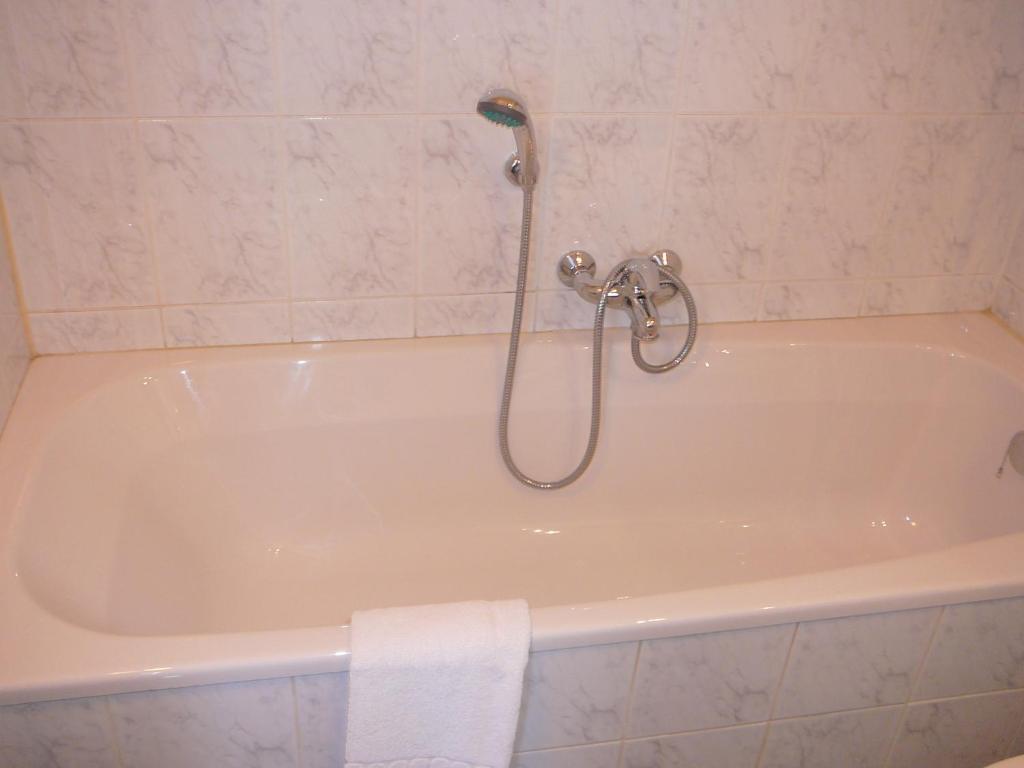 Logis Hotel Hamiot Boulogne-sur-Mer Bilik gambar